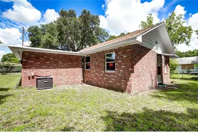 616 Powell Street, Wildwood, FL 34785 - Photo 10