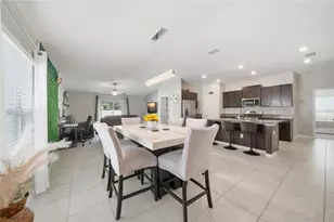 5402 Amaryllis Garden St, Apollo Beach, FL 33572 - Photo 2