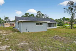 10294 Desert Sparrow Ave, Weeki Wachee, FL 34613 - Photo 36
