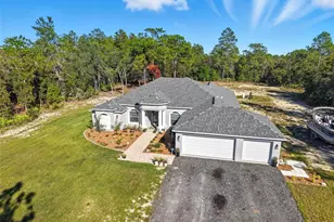 18166 Ramsey Rd, Weeki Wachee, FL 34614 - Photo 4