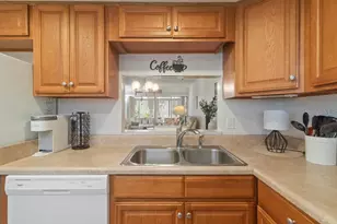 19029 US Hwy 19 N, Clearwater, FL 33764 - Photo 6