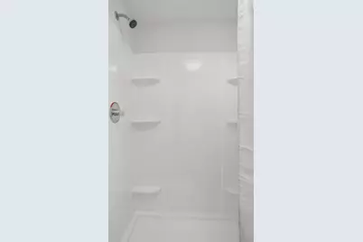 18100 Celia Avenue, Brooksville, FL 34604 - Photo 22