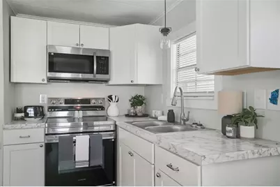 18100 Celia Avenue, Brooksville, FL 34604 - Photo 10