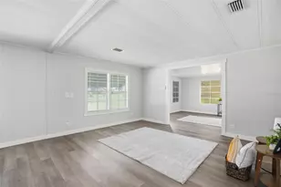 18100 Celia Ave, Brooksville, FL 34604 - Photo 12