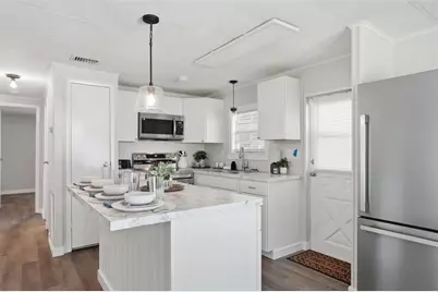 18100 Celia Avenue, Brooksville, FL 34604 - Photo 6