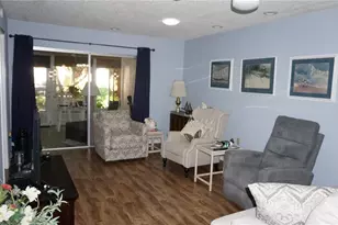 11241 Versailles Ln, Port Richey, FL 34668 - Photo 10