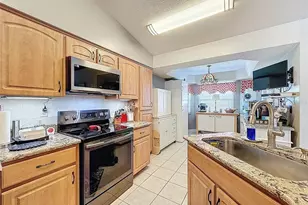 11225 Roman St, Spring Hill, FL 34609 - Photo 16
