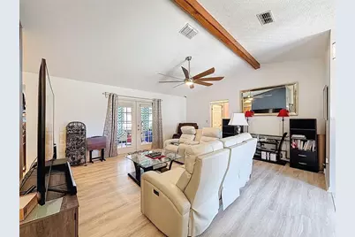 11225 Roman Street, Spring Hill, FL 34609 - Photo 8