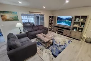 4616 W North B St, Tampa, FL 33609 - Photo 8