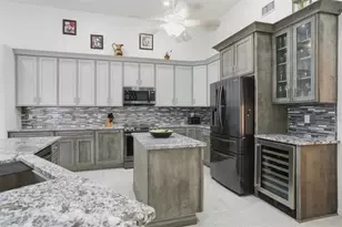 11457 Genter Dr, Spring Hill, FL 34609 - Photo 12