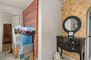 9267 Gibralter St, Spring Hill, FL 34608 - Photo 6