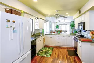 6502 River Run Blvd, Weeki Wachee, FL 34607 - Photo 8