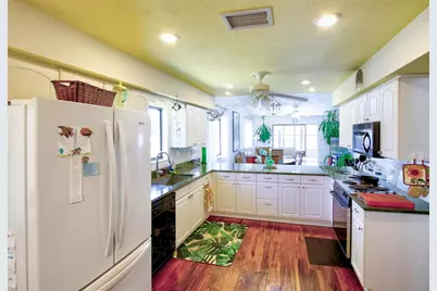 6502 River Run Boulevard #6502, Weeki Wachee, FL 34607 - Photo 10