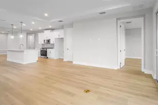 570 Hammock Oaks Blvd, Lady Lake, FL 32159 - Photo 10