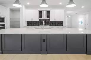 944 Club Cresswind Dr, Lady Lake, FL 32159 - Photo 18