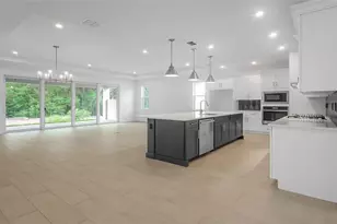 944 Club Cresswind Dr, Lady Lake, FL 32159 - Photo 12