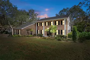 18706 Golden Hawk Ct, Hudson, FL 34667 - Photo 2