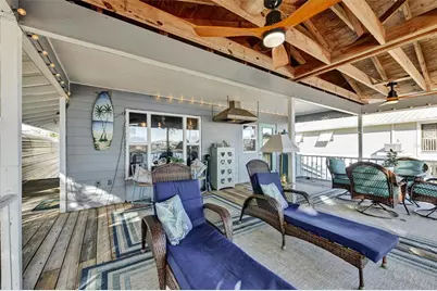 9920 Alavista Drive, Gibsonton, FL 33534 - Photo 18