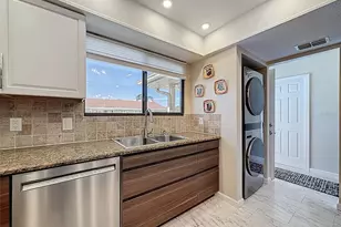 9981 Eagles Point Cir, Port Richey, FL 34668 - Photo 14