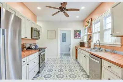 618 19th Street W, Bradenton, FL 34205 - Photo 8