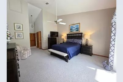 9446 Ashley Drive, Weeki Wachee, FL 34613 - Photo 32