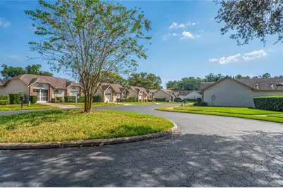 4740 Carrington Court, New Port Richey, FL 34655 - Photo 6