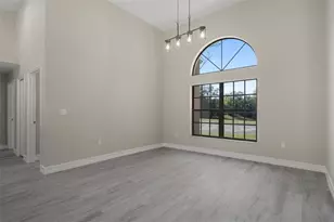 320 Preston Hollow Dr, Spring Hill, FL 34609 - Photo 10