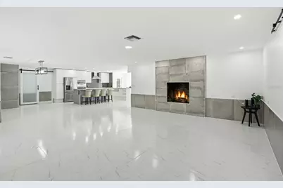 11982 W Bayshore Drive, Crystal River, FL 34429 - Photo 6