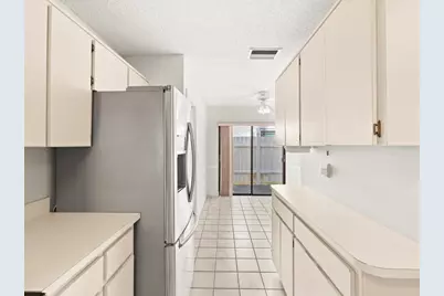 11636 Aspenwood Drive, New Port Richey, FL 34654 - Photo 10