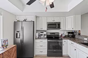 9615 Midiron Ct, New Port Richey, FL 34655 - Photo 12