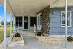 8156 Baycrest Dr, Brooksville, FL 34613 - Photo 2