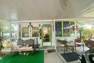 9475 Gray Fox Dr, Weeki Wachee, FL 34613 - Photo 2