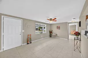 3742 Elmwood Dr, Holiday, FL 34691 - Photo 6