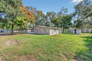 37916 Tucker Rd, Zephyrhills, FL 33542 - Photo 6