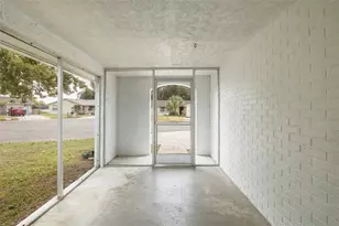 7437 Daggett Terrace, New Port Richey, FL 34655 - Photo 10