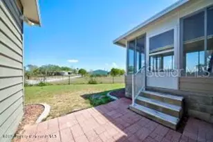 9292 Denmarsh Dr, Brooksville, FL 34613 - Photo 18