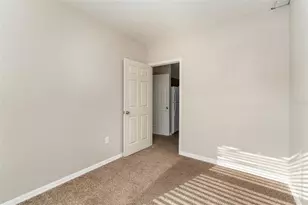 998 Cumberland Dr, Kissimmee, FL 34759 - Photo 14