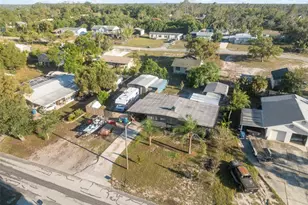 7002 Eisenhower St, Weeki Wachee, FL 34613 - Photo 30