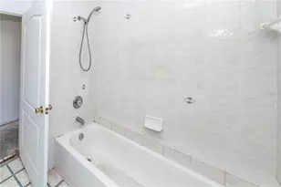 11339 Dean St, Spring Hill, FL 34608 - Photo 8