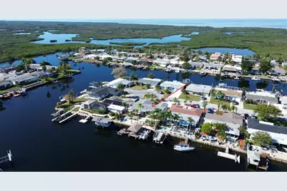12612 4th Isle, Hudson, FL 34667 - Photo 2