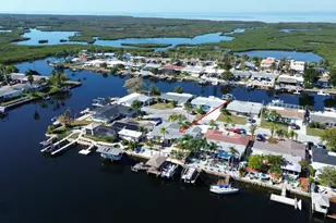 12612 4th Isle, Hudson, FL 34667 - Photo 2