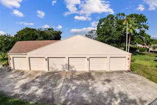 11403 Versailles Ln, Port Richey, FL 34668 - Photo 52