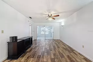 11403 Versailles Ln, Port Richey, FL 34668 - Photo 32