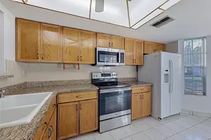 11403 Versailles Ln, Port Richey, FL 34668 - Photo 12