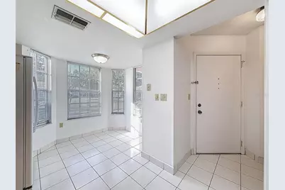 11403 Versailles Lane #E, Port Richey, FL 34668 - Photo 10