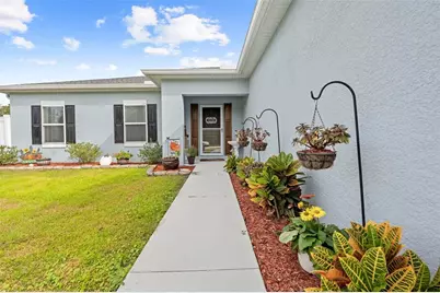18062 Malibar Road, Weeki Wachee, FL 34614 - Photo 4