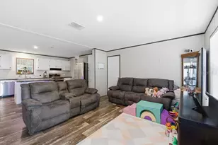 5819 Sunshine Park Dr, New Port Richey, FL 34652 - Photo 12