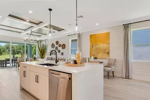 1352 Savoy Ln, Deland, FL 32724 - Photo 10