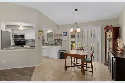 10464 Mayflower Road, Spring Hill, FL 34608 - Photo 10