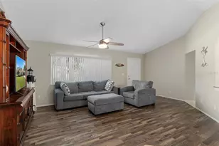 10464 Mayflower Rd, Spring Hill, FL 34608 - Photo 8